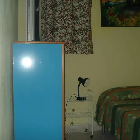 Spacious In 110 M² + Sea View Granelli