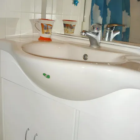 Apartament Spacious In 110 M² + Sea View