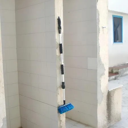 Spacious In 110 M² + Sea View Apartament Granelli