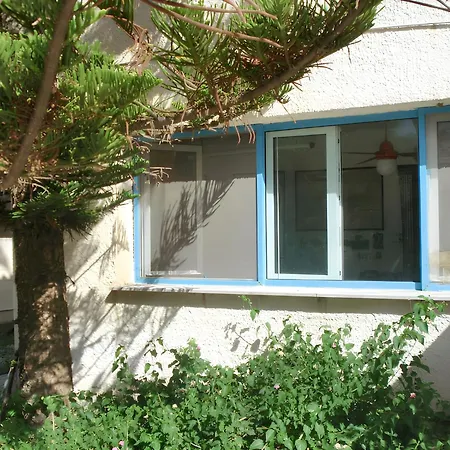 Spacious In 110 M² + Sea View Apartament