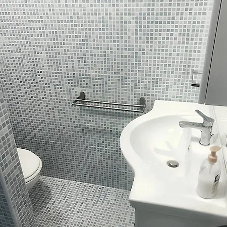 Apartament Spacious In 110 M² + Sea View Granelli